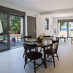 Eucalyptus -- Agios Ioannis Beachfront Apartament *