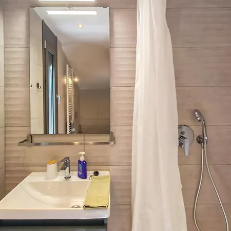 Eucalyptus 2019 Beachfront Apartment Agios Ioannis (Lefkada)