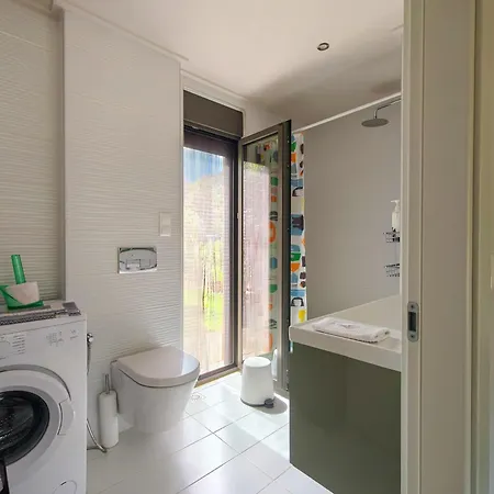Eucalyptus 2019 Beachfront Apartment *