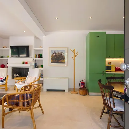 Eucalyptus 2019 Beachfront Apartment Agios Ioannis (Lefkada)