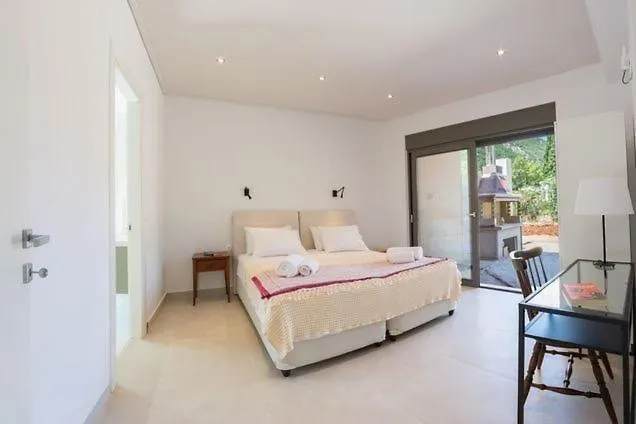 דירה Eucalyptus -- Agios Ioannis Beachfront