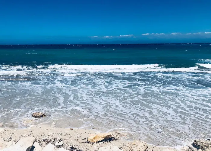 Eucalyptus -- Agios Ioannis Beachfront דירה *